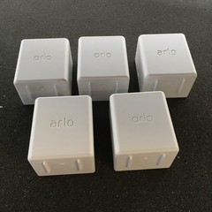 Arlo VMA5400C Dual Battery Charger for Arlo Ultra and Pro 4/3 and 2 Batteries