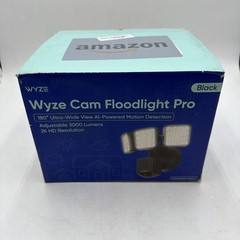 Wyze Cam Floodlight Pro BLACK 3000 Lumen LEDs 180° Wide View 2K HD Outdoor Wired