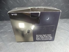 Wyze Wired Outdoor Wi-Fi 2800 Lm 2K Floodlight v2 Home Security Camera WYZECFL2