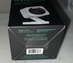Wyze Cam v4 2.5K QHD Indoor/Outdoor WiFi Security Camera BRAND NEW 🔥🔥