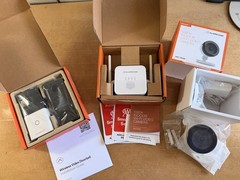 Alarm.com Bundle ADC-VDB780B Wireless Doorbell + Smart Chime + ADC-V522IR Camera