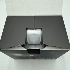 Wyze Cam Floodlight V2 Motion-Activated 2K HD Color Night Vision Camera
