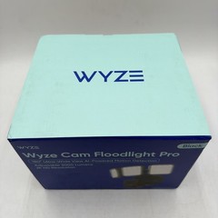 Wyze Cam Floodlight Pro BLACK 3000 Lumen LEDs 180° Wide View 2K HD Outdoor Wired