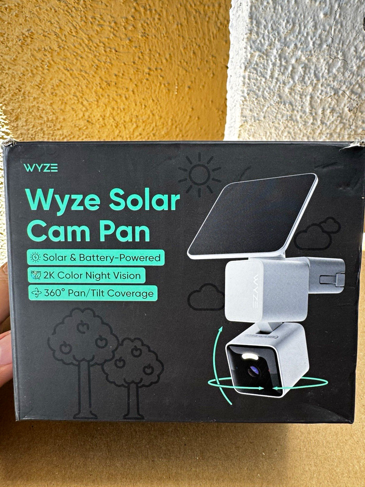Wyze Solar Cam Pan 2K Color Night Vision 360° Pan/Tilt Outdoor Wi‑Fi Camera