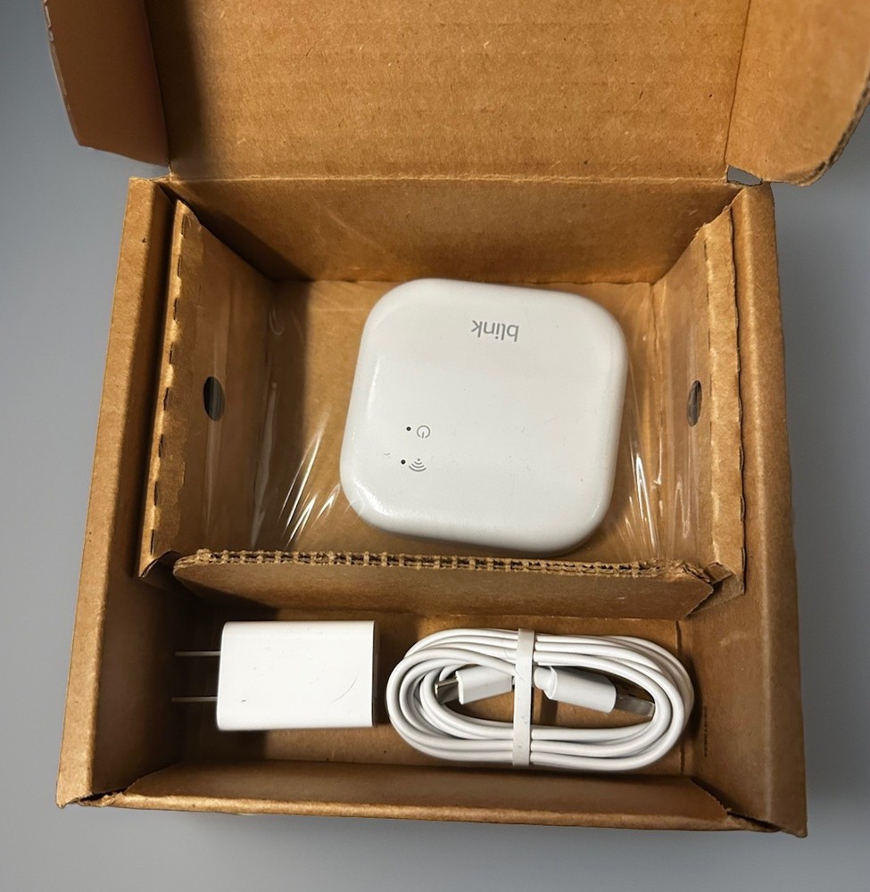 Sync Module XR (newest model) System hub for all Blink devices, up to 400 Feet