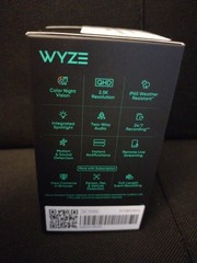 Wyze Cam v4 – 2.5K QHD Indoor/Outdoor WiFi Smart Security Camera