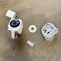 $100 Cam v4 Wi-Fi 2.5K QHD Plug-In Smart Security Camera Night Vision 1a2