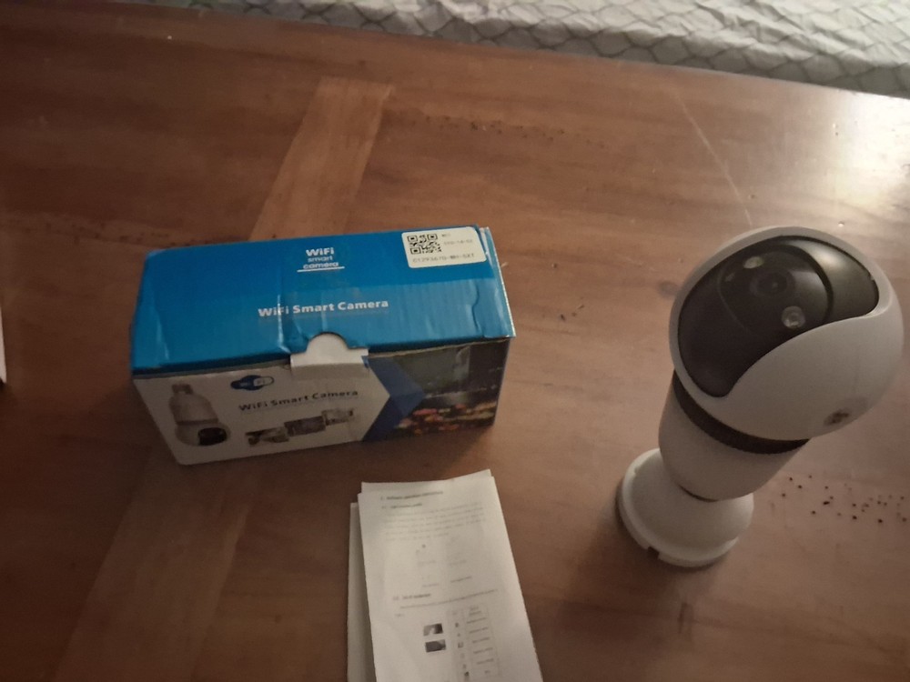 Wi-Fi Smart Surveillance Camera Night Vision IP Outdoor Indoor White Black