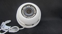 HD-CVI 2560×1440 Indoor/Outdoor IR Dome Camera, motorized 2.8-12mm Lens, White