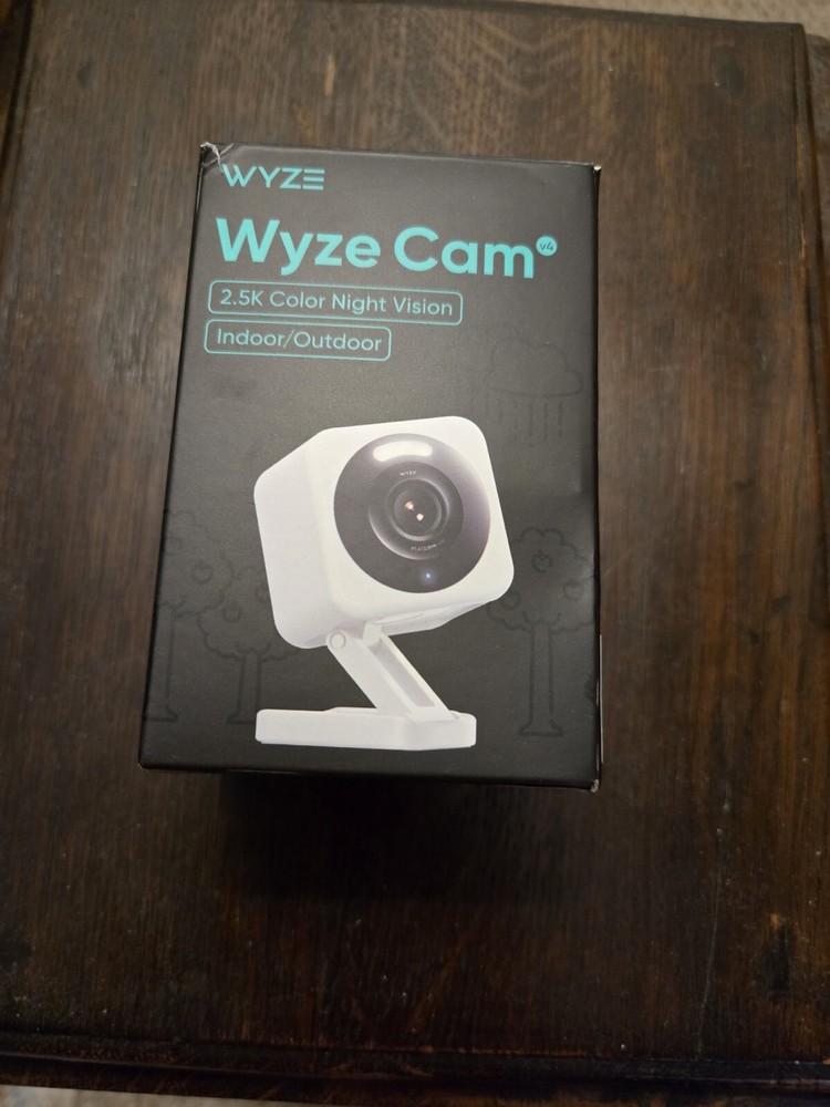 Wyze WYZEC4WH Cam v4 Wi-Fi 2.5K QHD Security Camera, Color Night Vision, 2-Way A