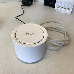 Netgear ARLO Security System Cameras VMC3030 VMB3500 Base Station w/ Chargers