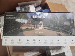 New Lorex 4K Dual-Lens WiFi Security Camera w/Smart Lighting 32GB W891UAD-E