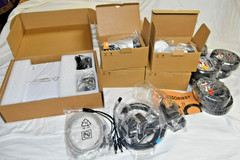 Defender 4k camera. Model 4K2T8B8V2, 8 camera, 1 controller and all cables